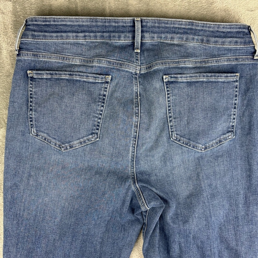 NYDJ Jeans Womens 14 Blue Marilyn Straight Lift Tuck Denim Stretch Medium Wash - Picture 14 of 14
